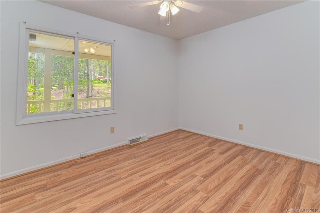 9 Wildwood Lane - Photo 7