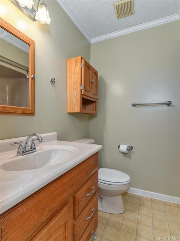 9 Wildwood Lane - Photo 10