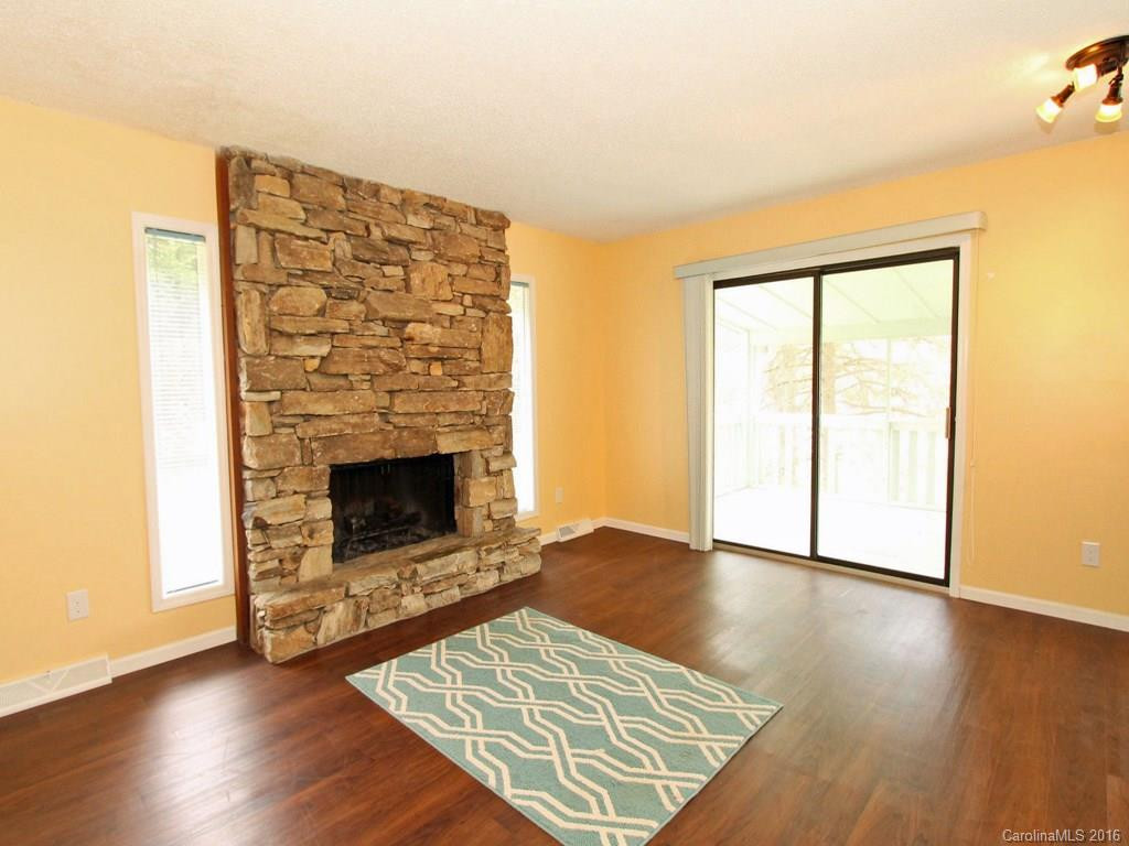 5 Apple Blossom Lane - Photo 2