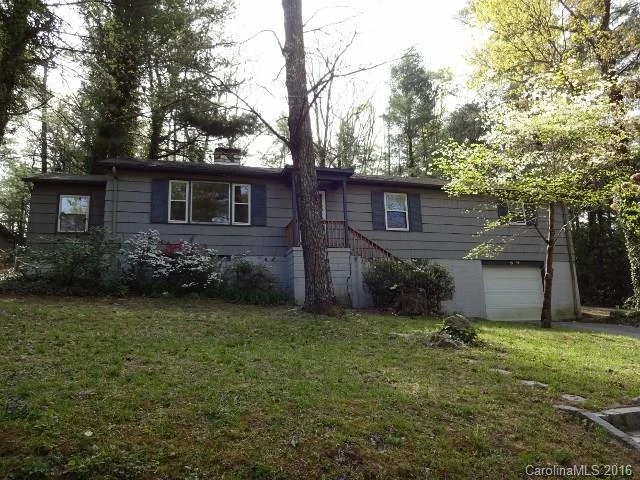15 Spruce Drive