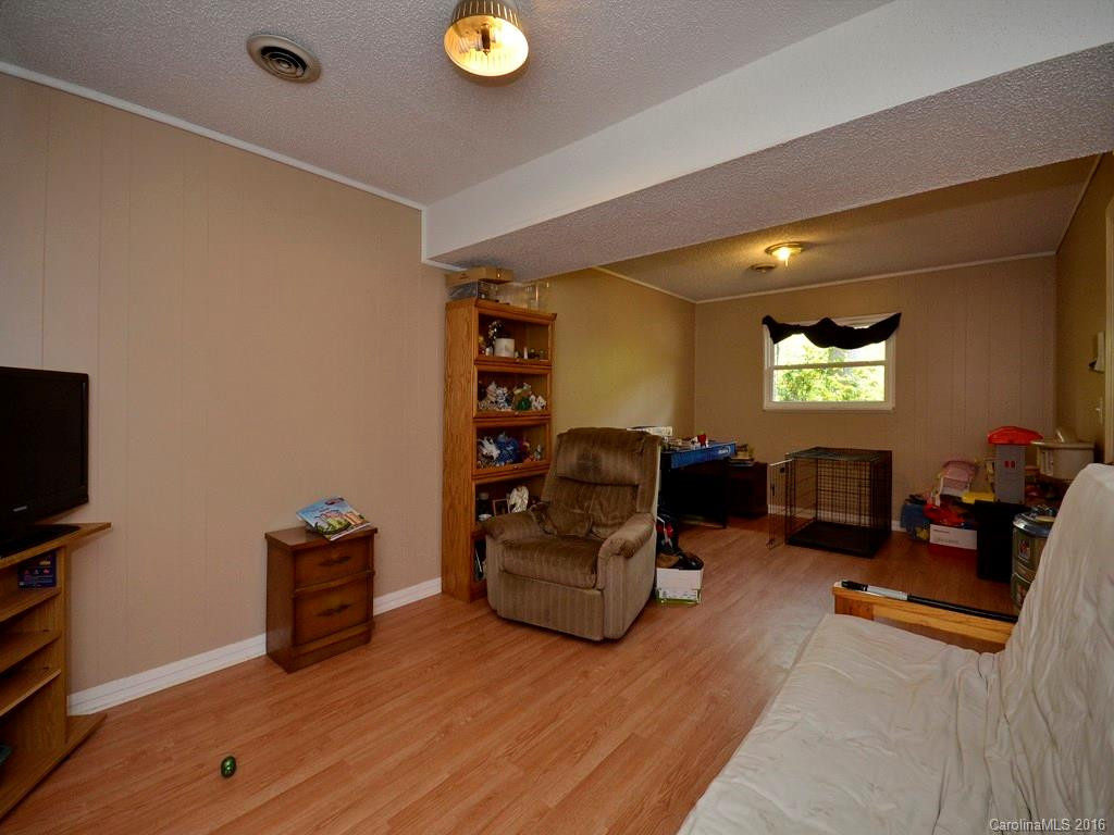 16 Wildwood Circle - Photo 11