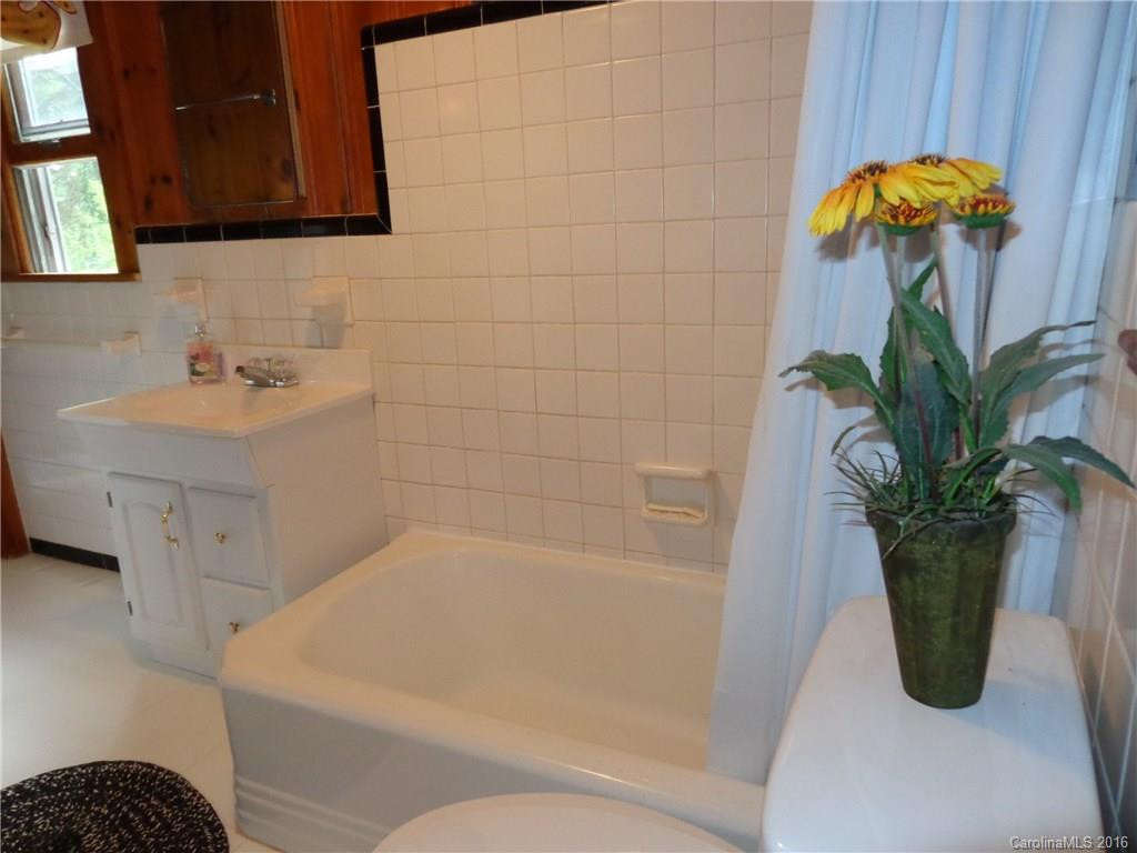 1254 Walker Road - Photo 17
