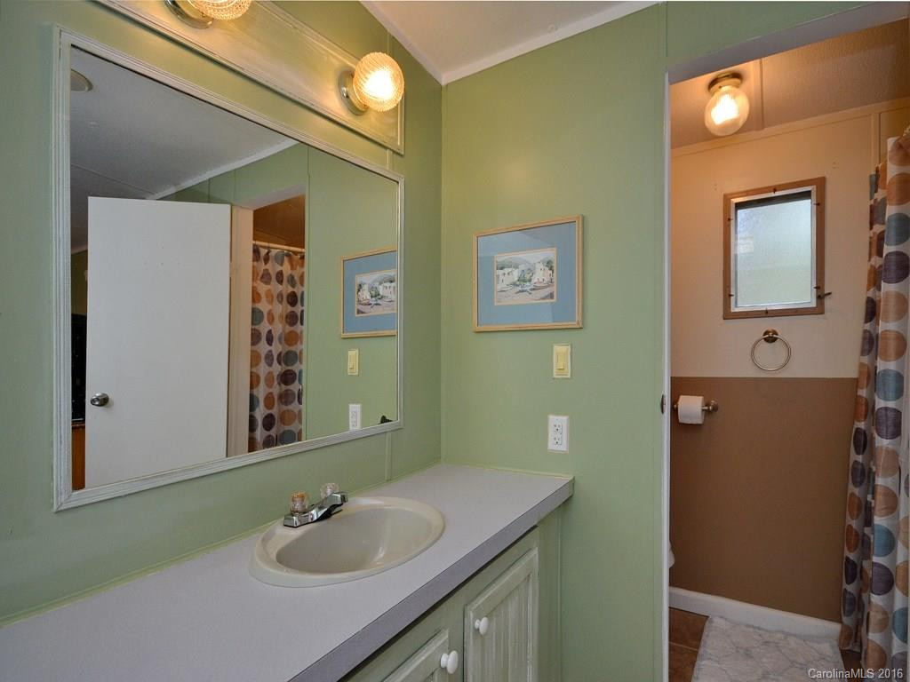 138 Mount Hope Drive - Photo 8