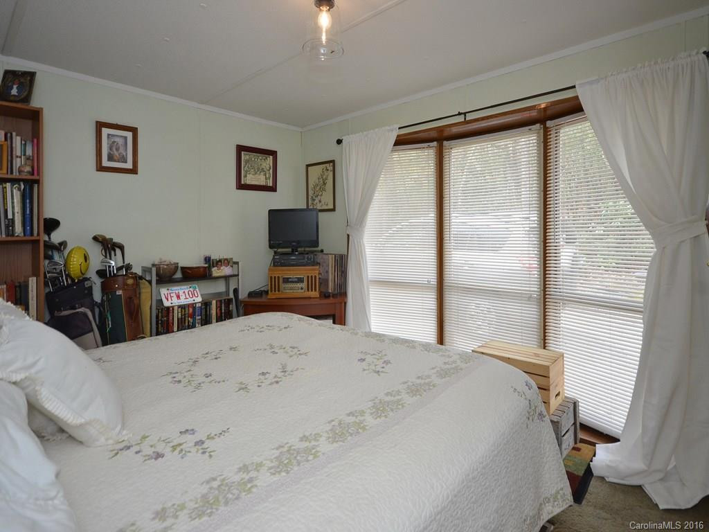 138 Mount Hope Drive - Photo 10