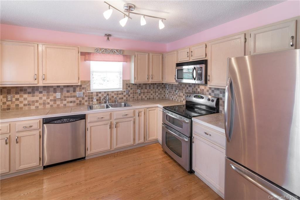 1501 Hyde Park Drive #1501 - Photo 16