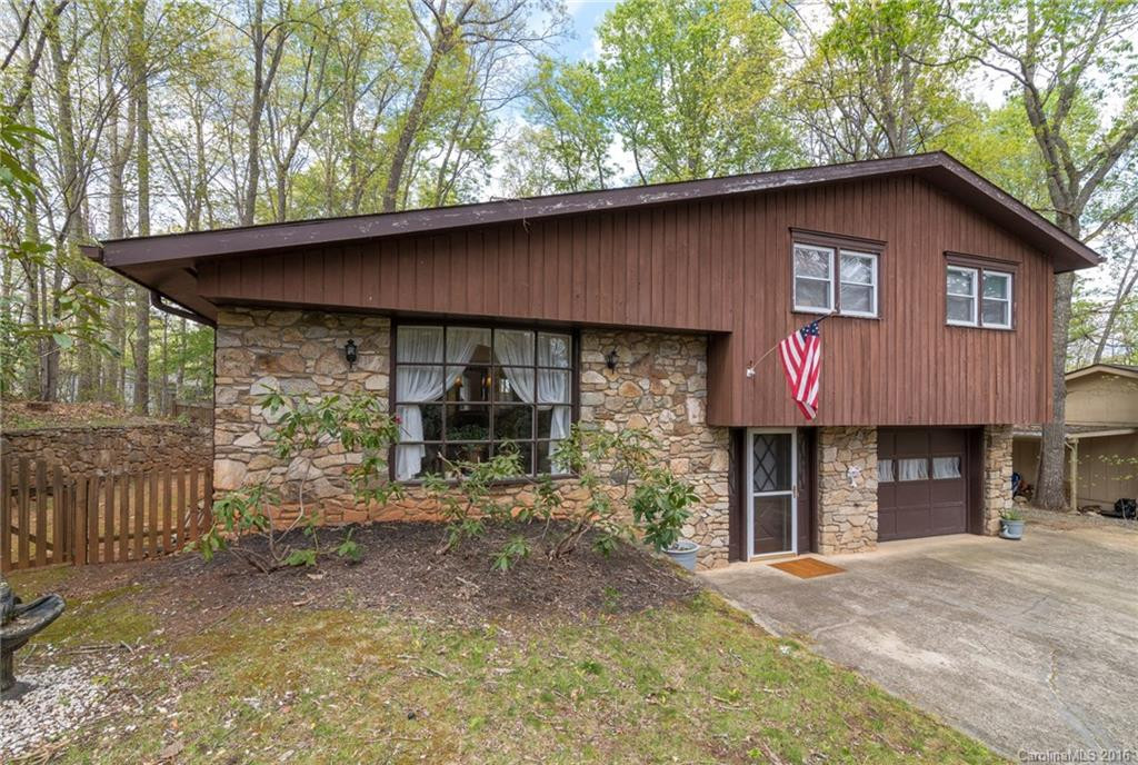 7 Holly Hill Drive