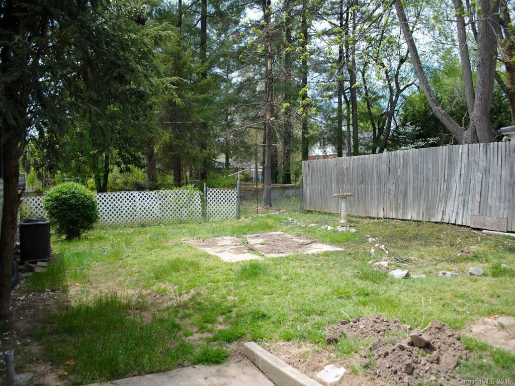 1011 Cherokee Drive - Photo 5