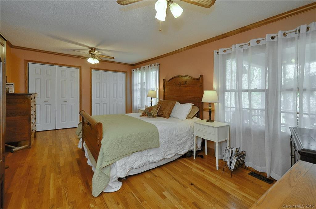 2024 Emmas Grove Road - Photo 13
