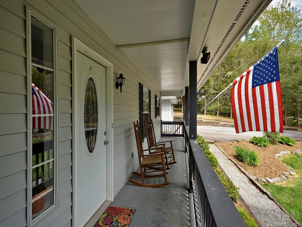 105 Lone Eagle Lane - Photo 2