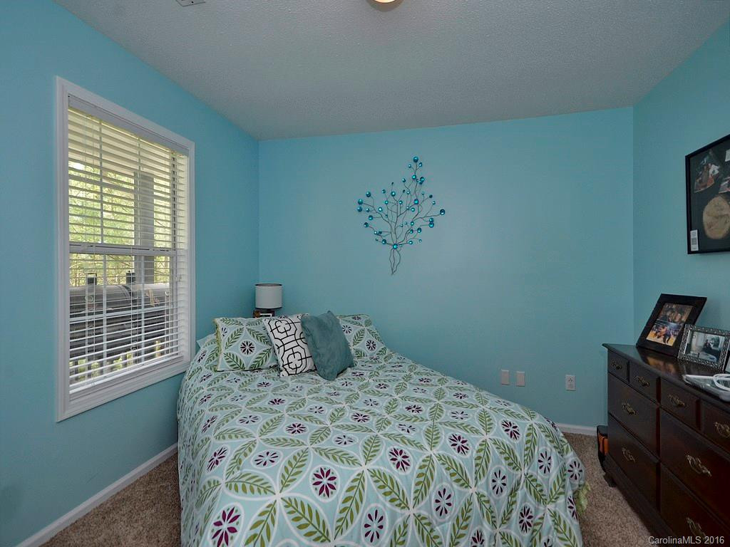 105 Lone Eagle Lane - Photo 11
