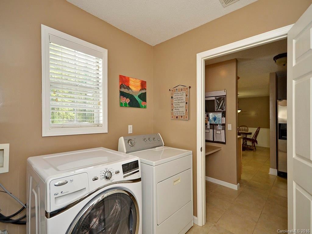 105 Lone Eagle Lane - Photo 16