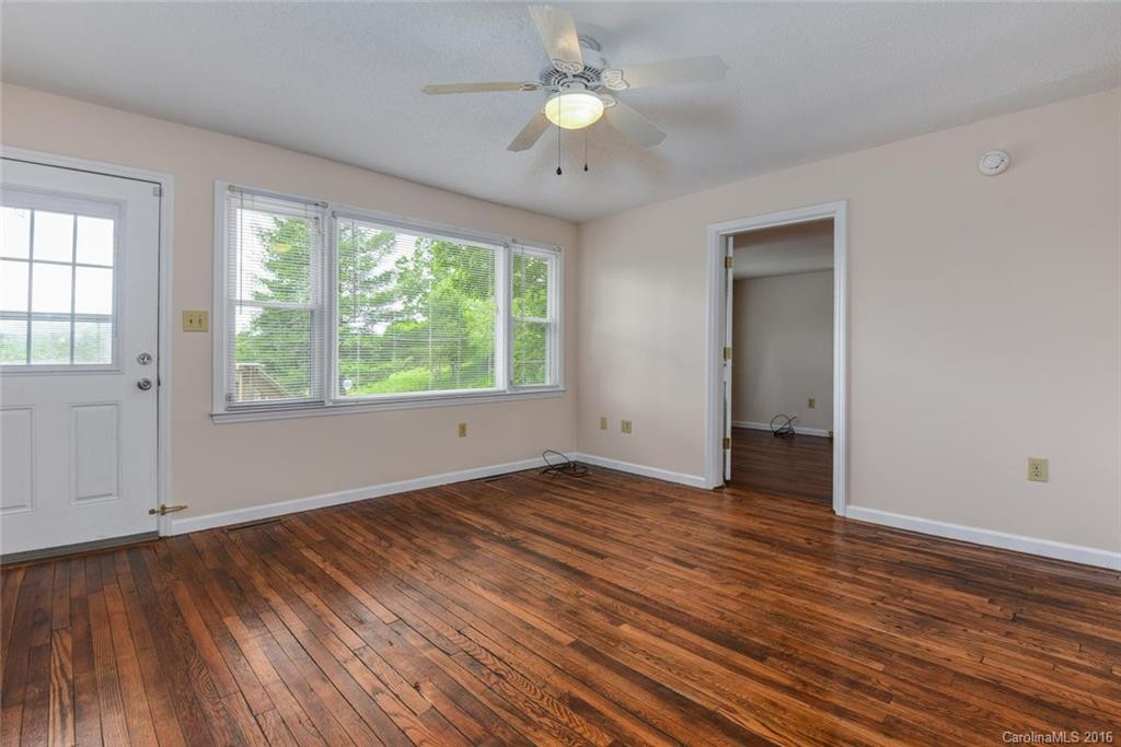 103 Lookout Road - Photo 3