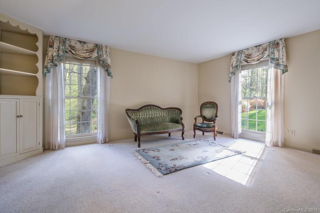 28 Ridgewood Place - Photo 8