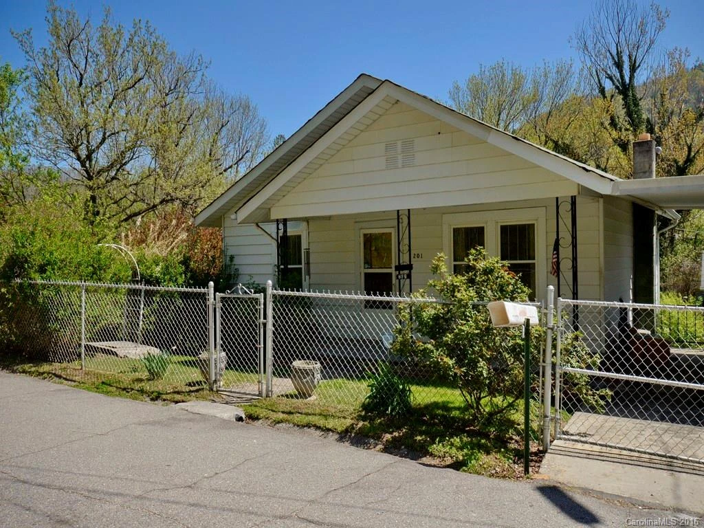 201 & 205 Old Weaverville Road
