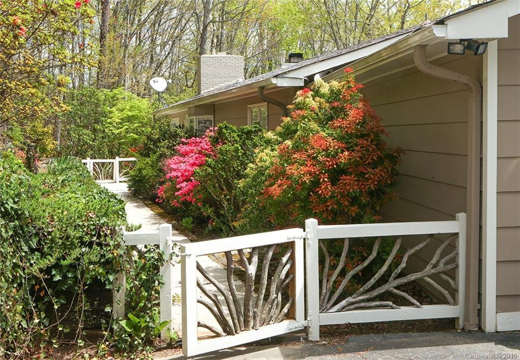 893 Laurel Falls Road - Photo 2