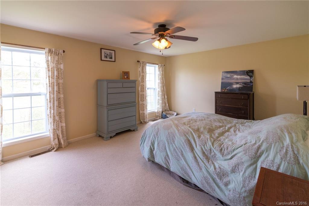 53 Bloomingdale Drive - Photo 11