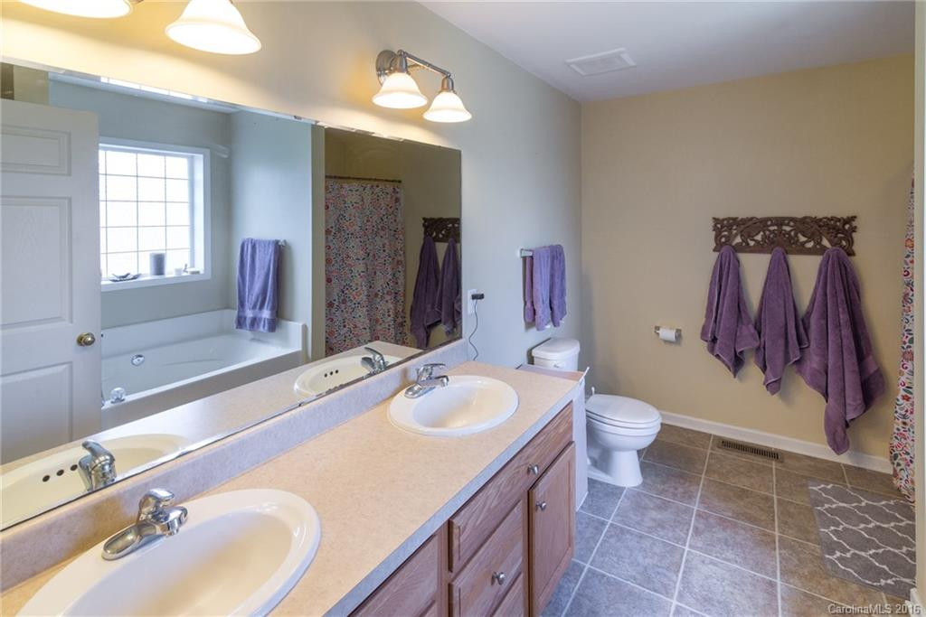 53 Bloomingdale Drive - Photo 12