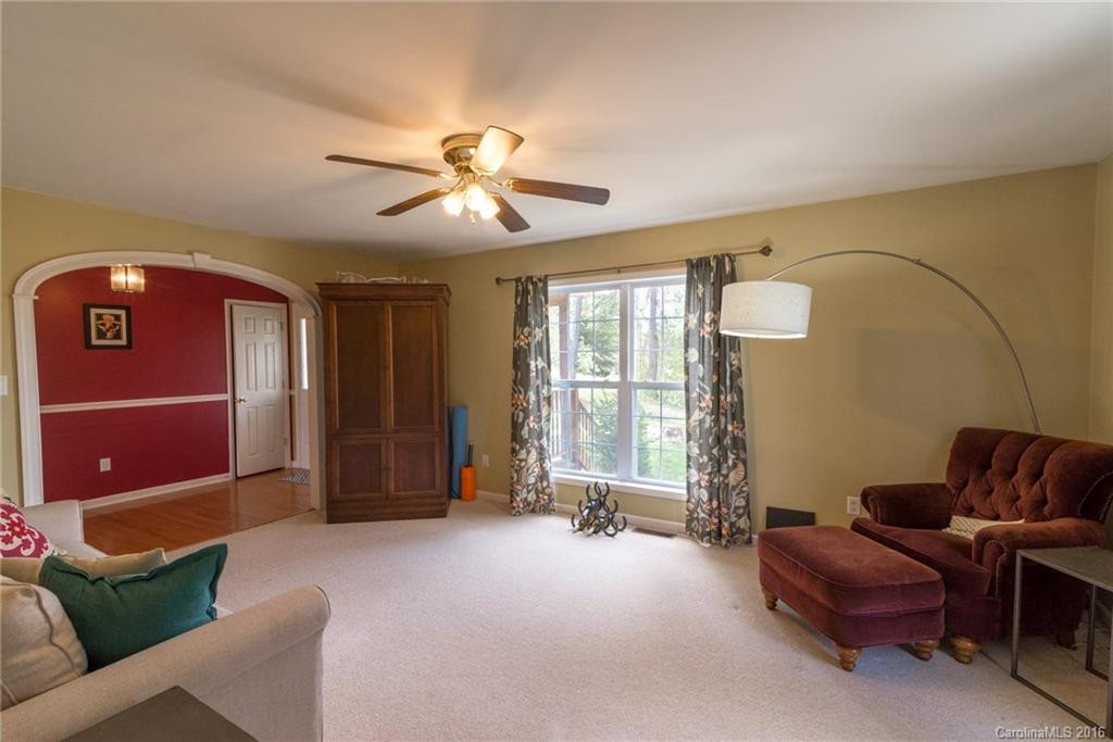 53 Bloomingdale Drive - Photo 6