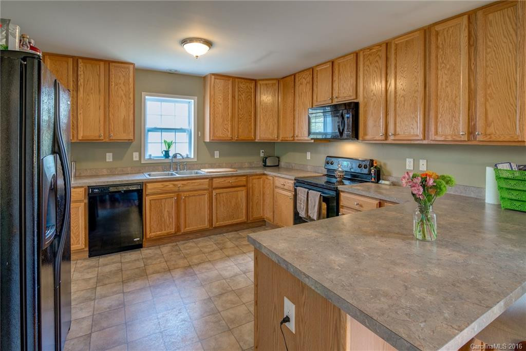 53 Bloomingdale Drive - Photo 8