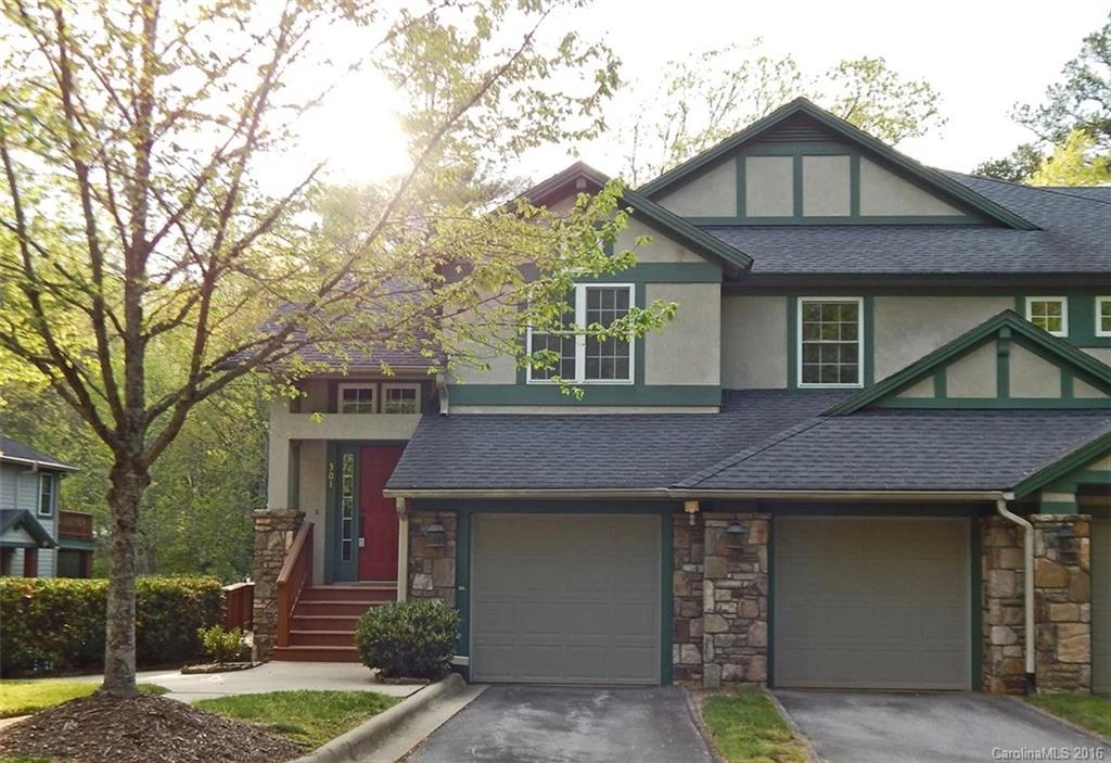 99 Ridgetop Circle #301