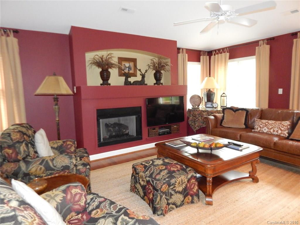 99 Ridgetop Circle #301 - Photo 2