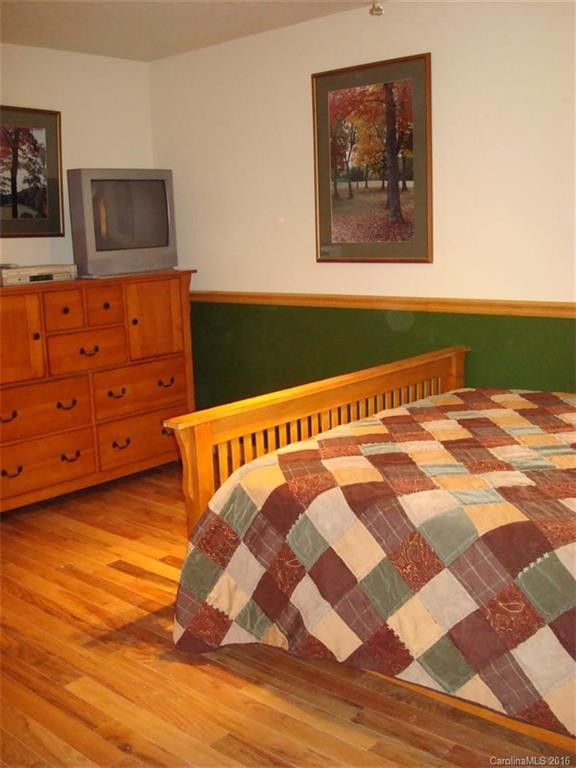 181 Scenic Wolf Ridge Drive #18 - Photo 19