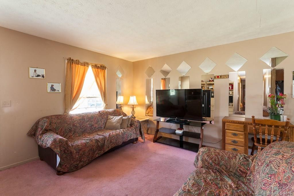 714 White Sparrow Drive - Photo 5