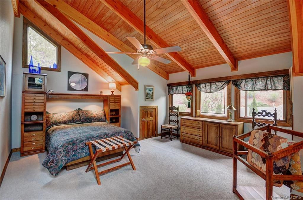 208 Hawks Crest Drive - Photo 17