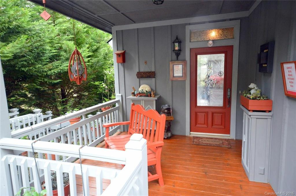 208 Hawks Crest Drive - Photo 3