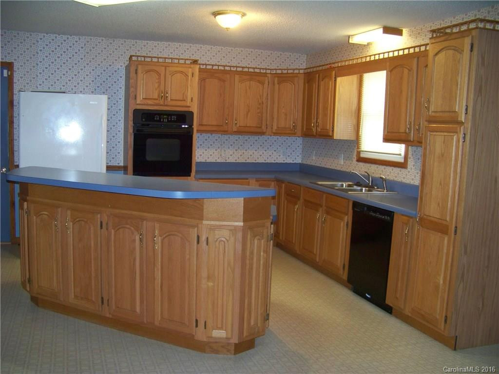 341 Bennett Road - Photo 3