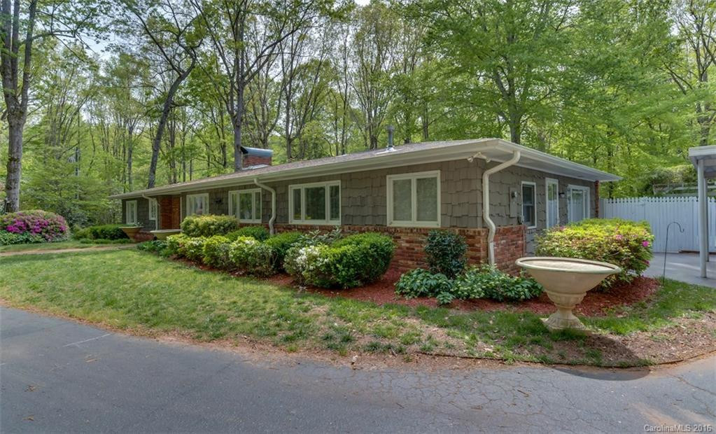 310 Ivy Drive - Photo 2