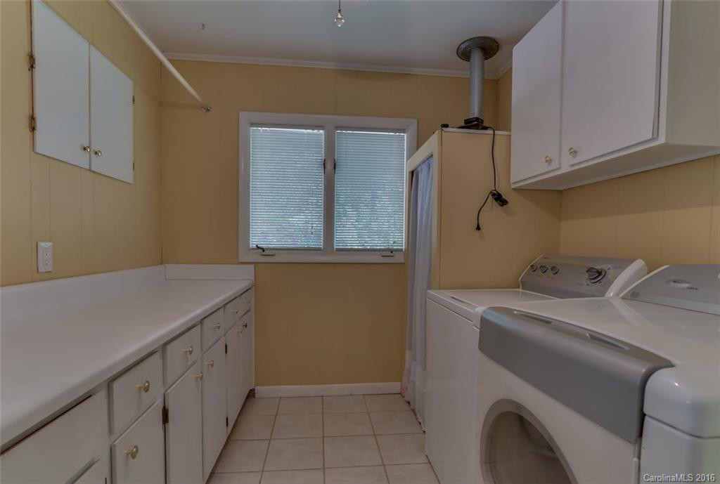 310 Ivy Drive - Photo 13
