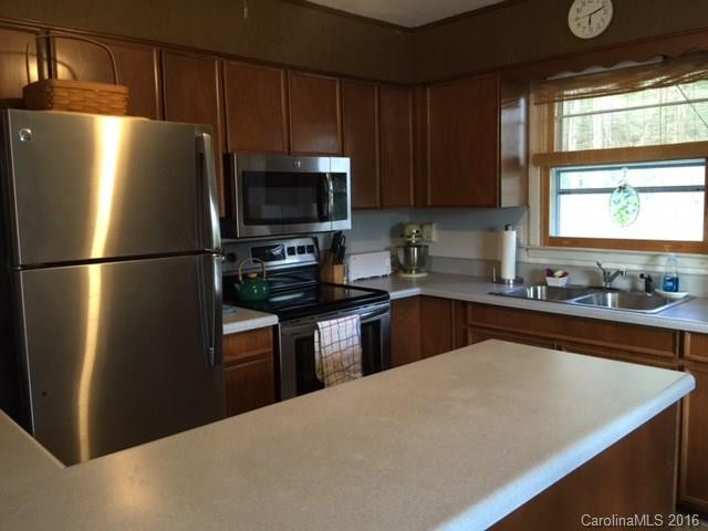 10 Sunset Drive - Photo 3