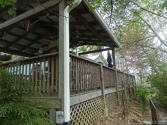 1338 Golden Road - Photo 15