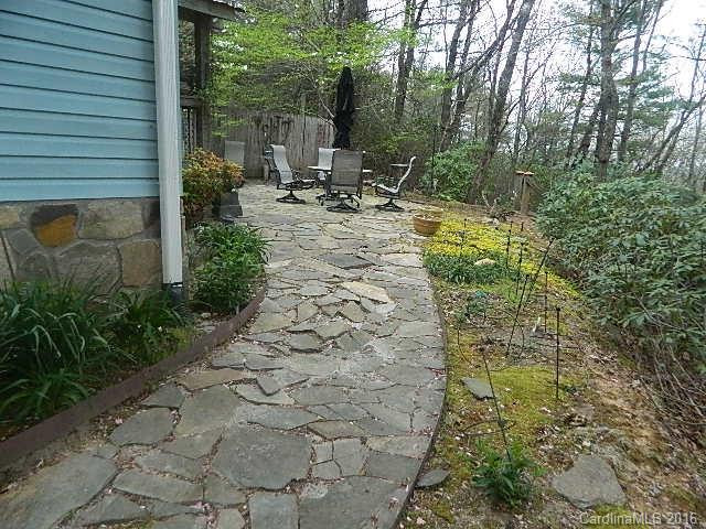 1338 Golden Road - Photo 16