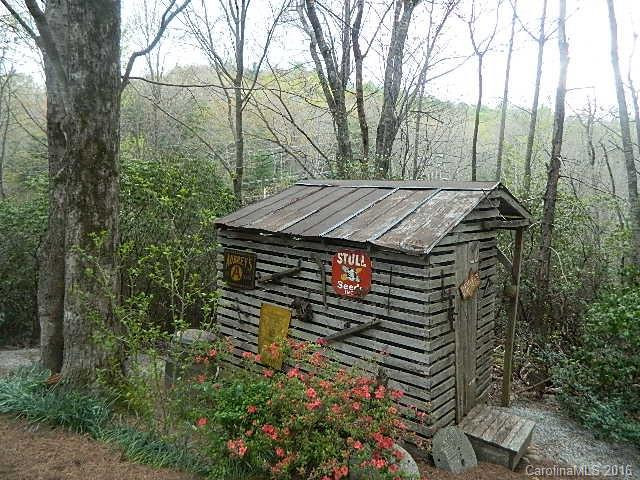 1338 Golden Road - Photo 7
