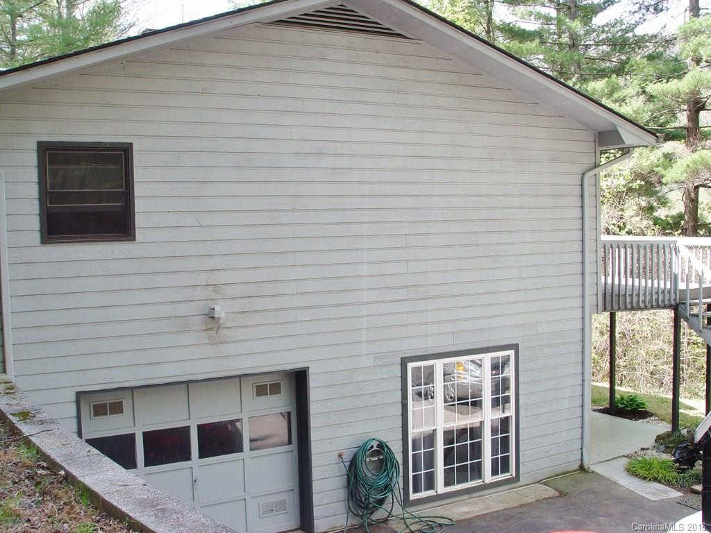 518 Lafayette Avenue - Photo 2