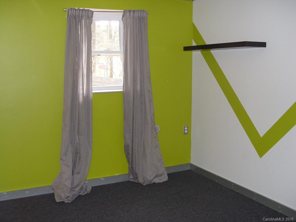 518 Lafayette Avenue - Photo 13