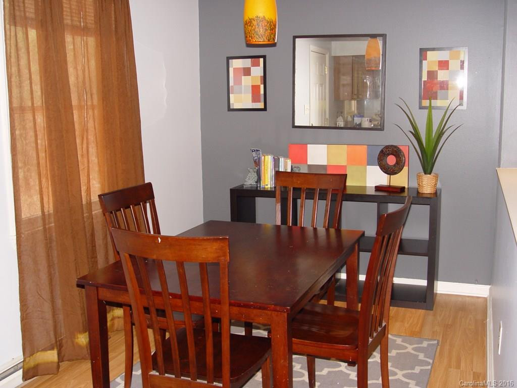 518 Lafayette Avenue - Photo 6