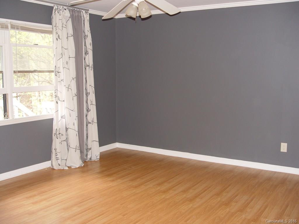 518 Lafayette Avenue - Photo 8