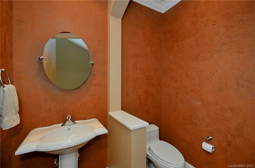 111 Augusta Circle #17 - Photo 18