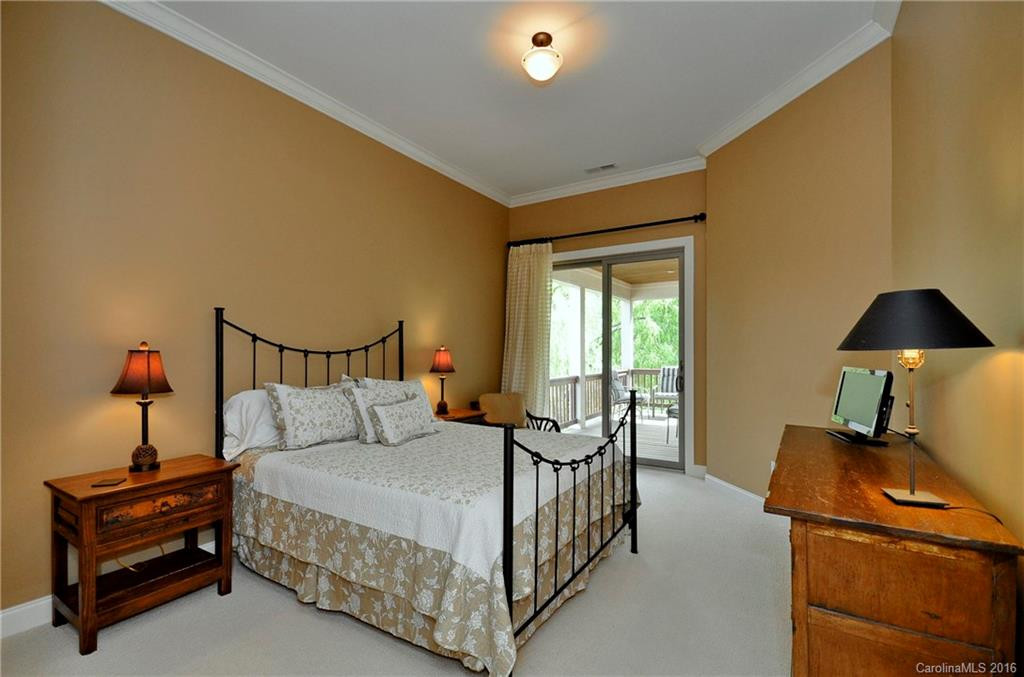 111 Augusta Circle #17 - Photo 10