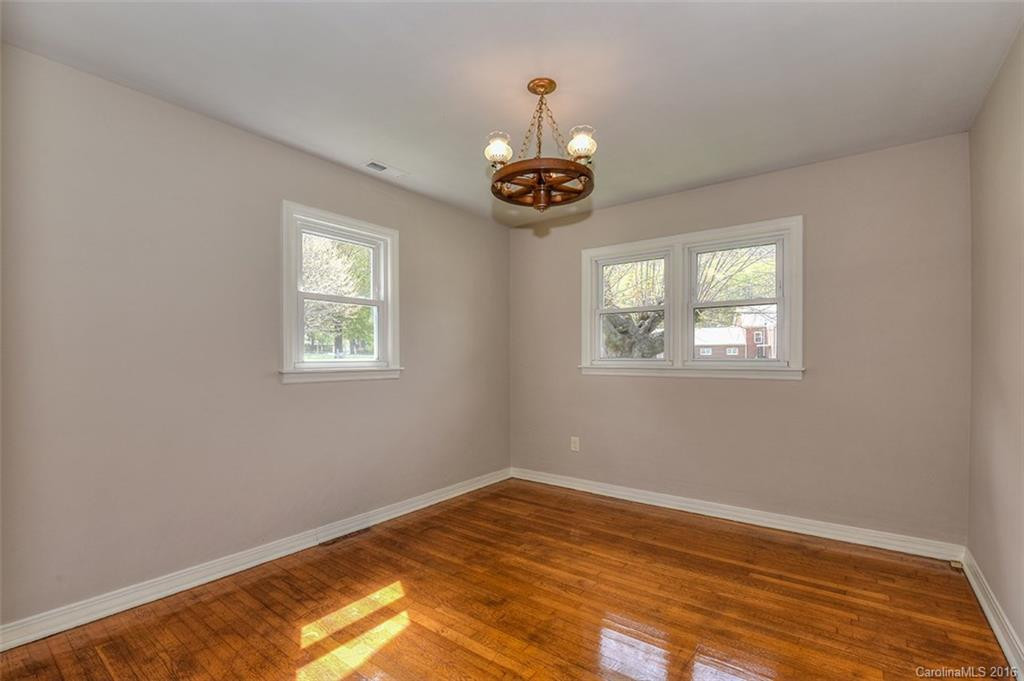 1553 Allens Creek Road - Photo 11