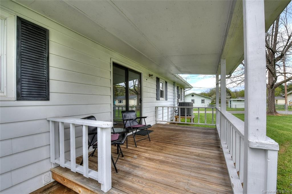 1553 Allens Creek Road - Photo 16