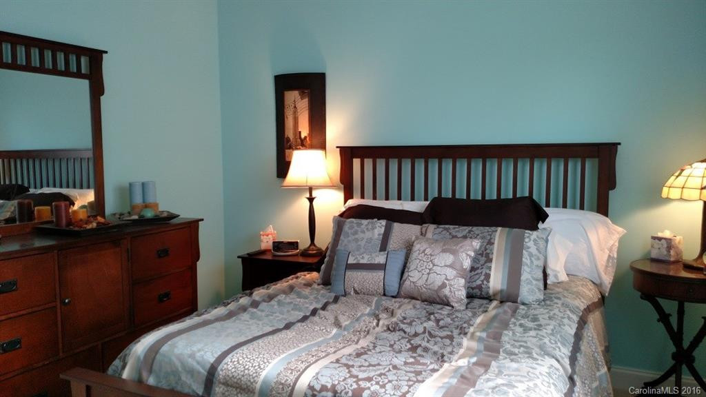1407 Kenton Lane - Photo 17