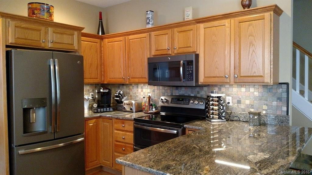1407 Kenton Lane - Photo 5