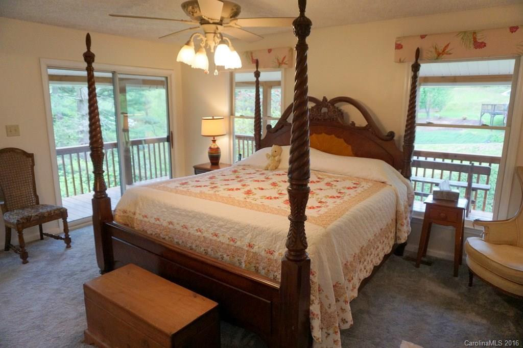 318 Acorn Lane - Photo 11