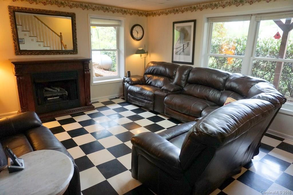 318 Acorn Lane - Photo 15