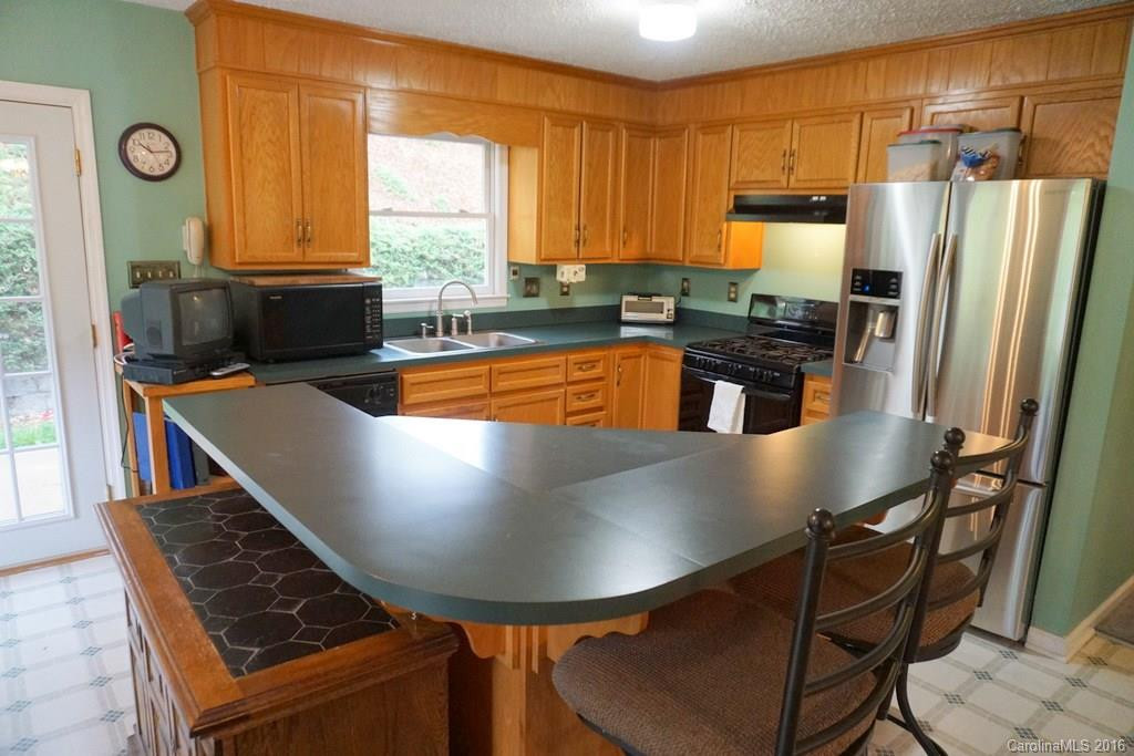 318 Acorn Lane - Photo 6