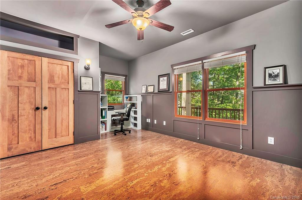 2 Solomon Circle - Photo 11